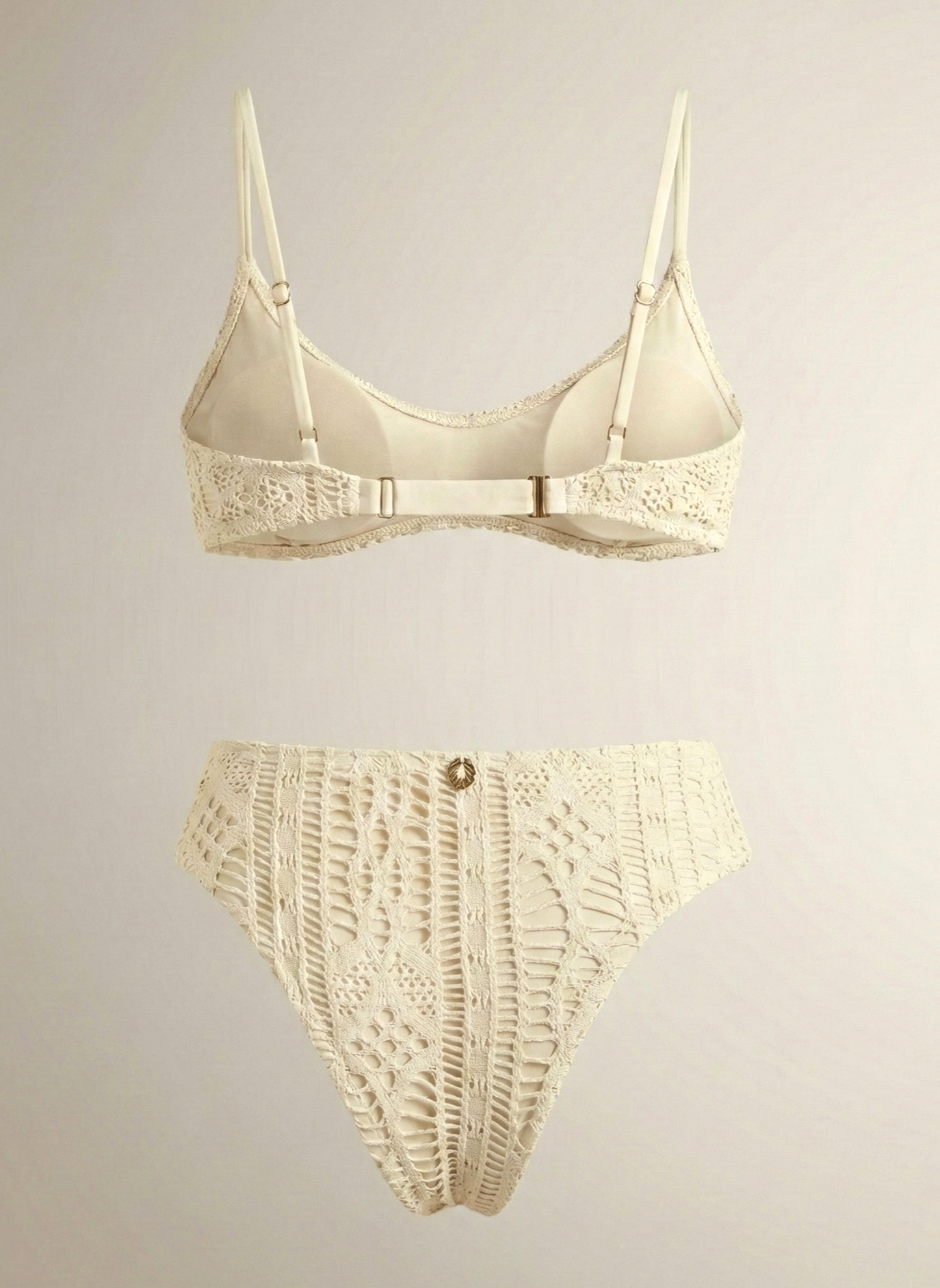 Top & Hot Pants Araci